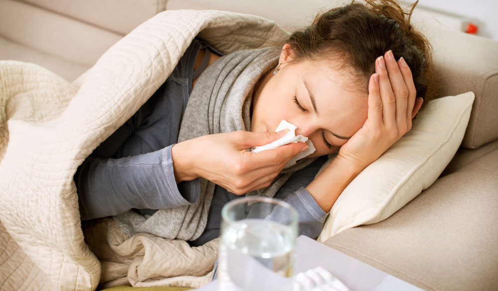 Come curare il raffreddore e l'influenza estiva con il CBD